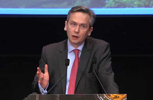 力拓倫敦營銷團(tuán)隊(duì)遷至法國 CEO:與英國脫歐無關(guān)